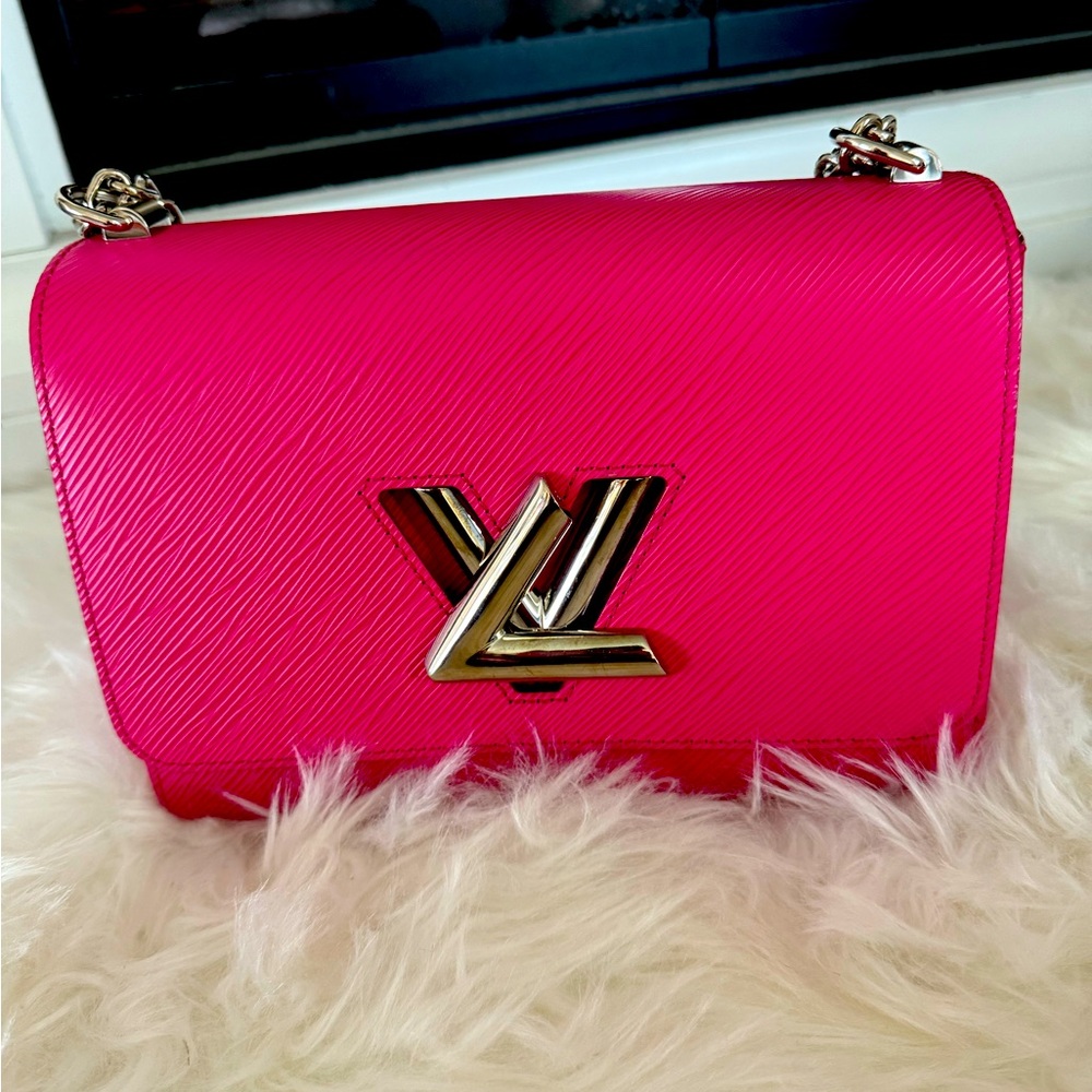Louis Vuitton Twist MM Leather Epi Shoulder Bag